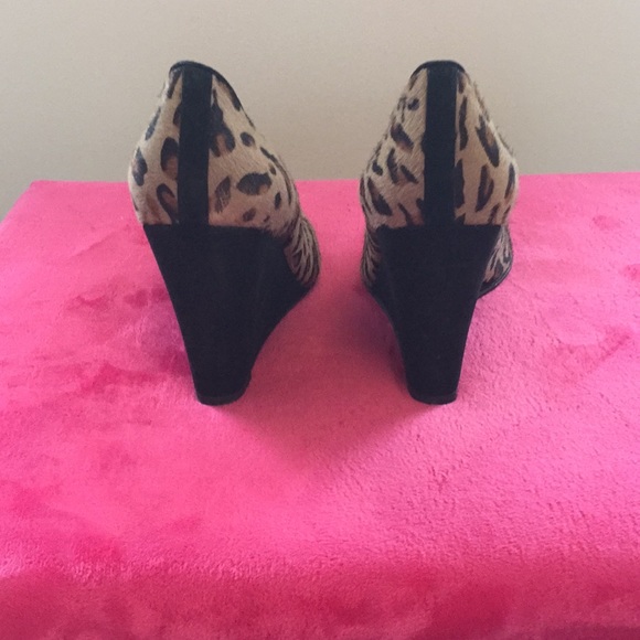 Stuart Weitzman animal print wedges - Picture 3 of 4